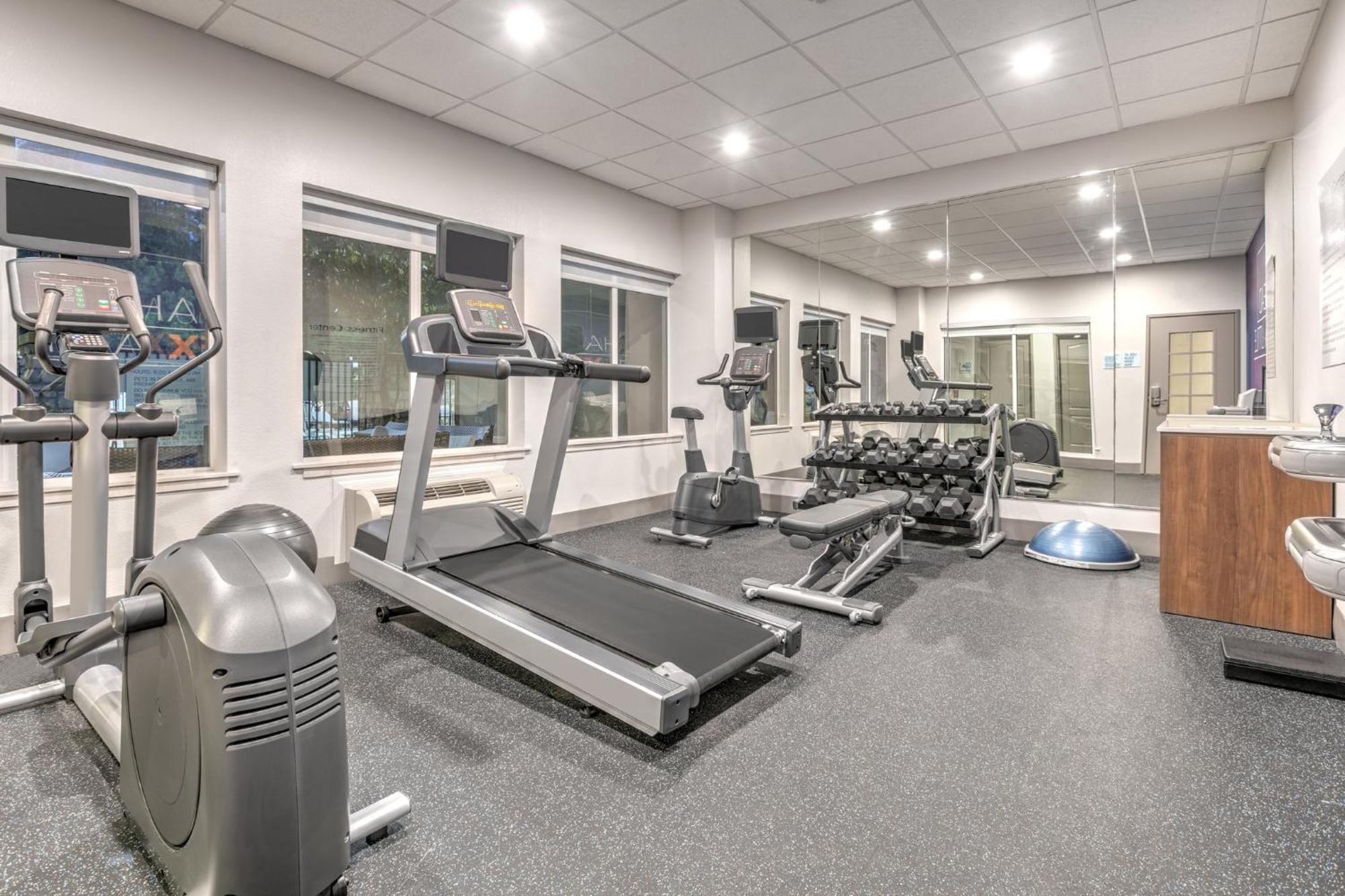 Holiday Inn Express Hotel & Suites Marshall By Ihg Eksteriør bilde